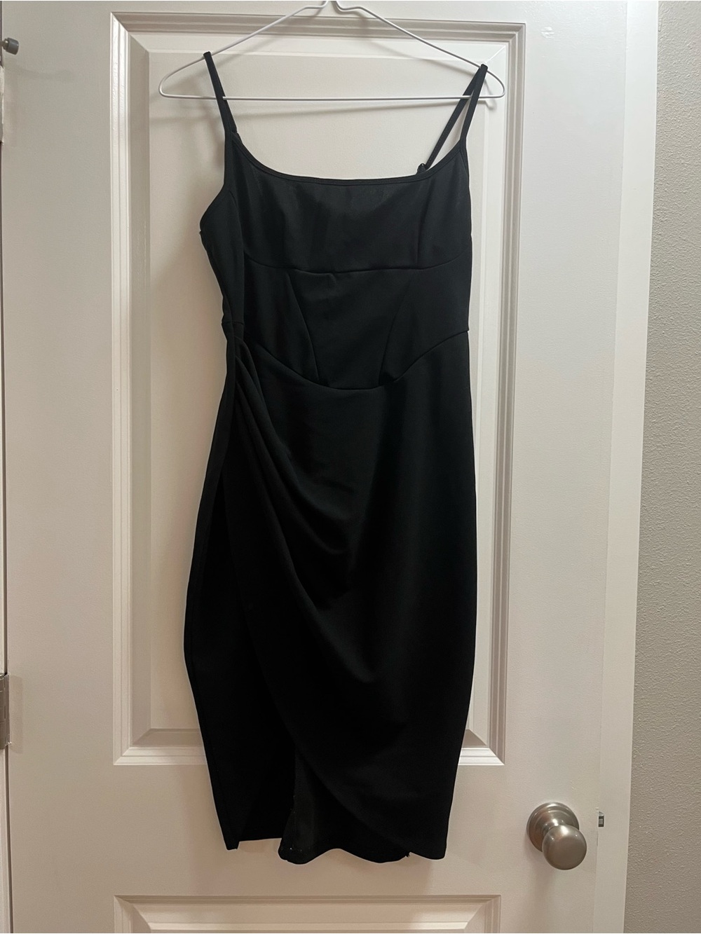 Black size medium dress